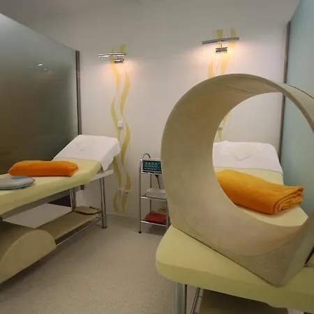 Diana Hotel 4*